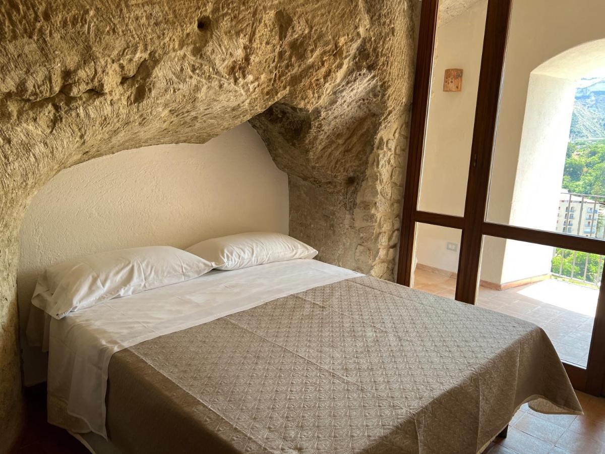La Rupe Apartments Tropea Εξωτερικό φωτογραφία