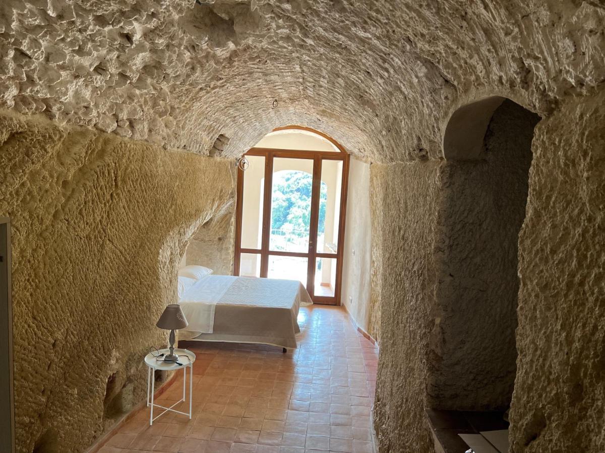 La Rupe Apartments Tropea Εξωτερικό φωτογραφία