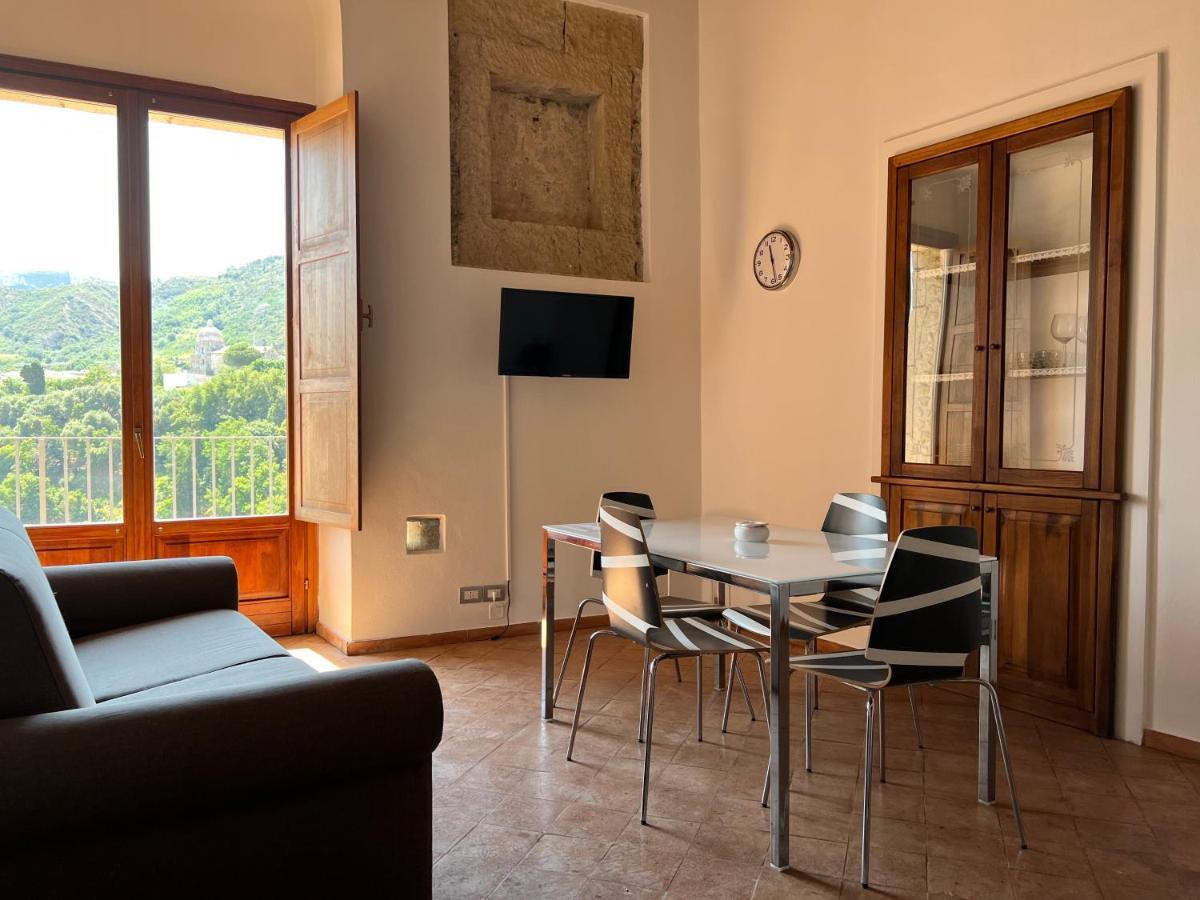 La Rupe Apartments Tropea Εξωτερικό φωτογραφία